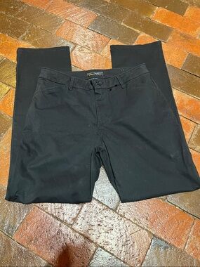 Lee 6 Short black relaxed fit straight leg mid rise jeans